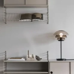 BORDLAMPE 4006 KAKAO MED SORT METALLFOT