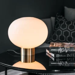 BORDLAMPE 4169 SMALL HVIT M. MESSING SOKKEL