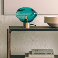 CRYSTAL STONE BORDLAMPE BLÅGRØNN