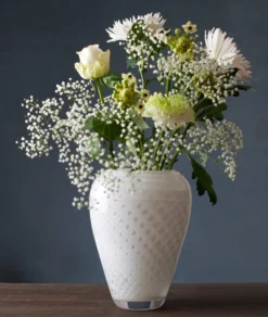 LOBELIA VASE 24,5 CM HVIT