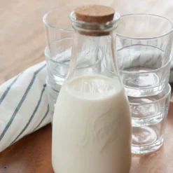 NORGESGLASSET MUGGE MED KORK