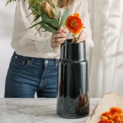 TINDRE VASE RØKGRÅ 40 CM